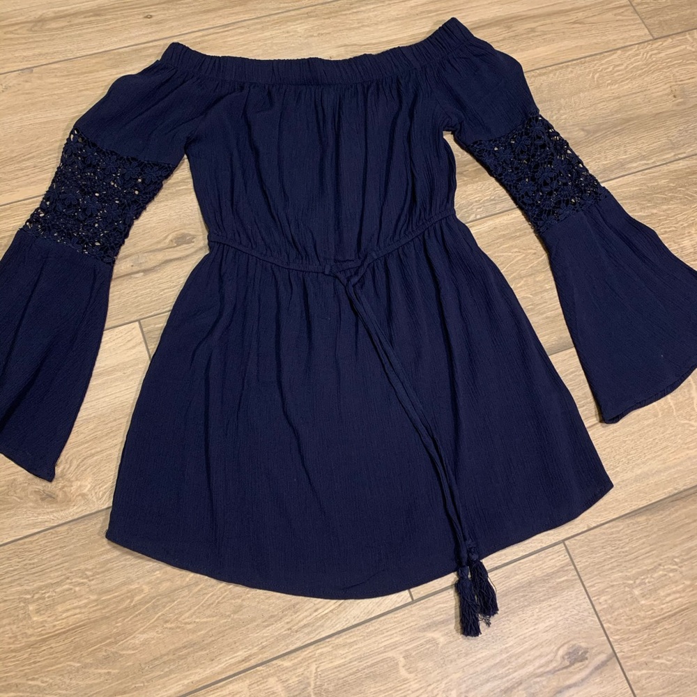 NWT off the shoulder blouse